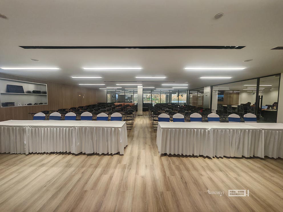 鄭州桌椅出租布場猛士鄭州經開體驗中心